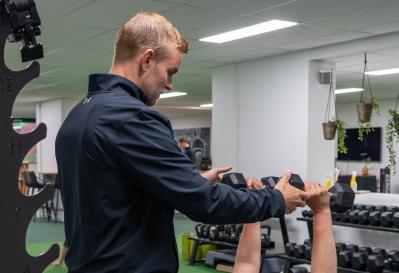 Duurzaam Gezond: Waarom een Fitnet coach het verschil maakt op de lange termijn